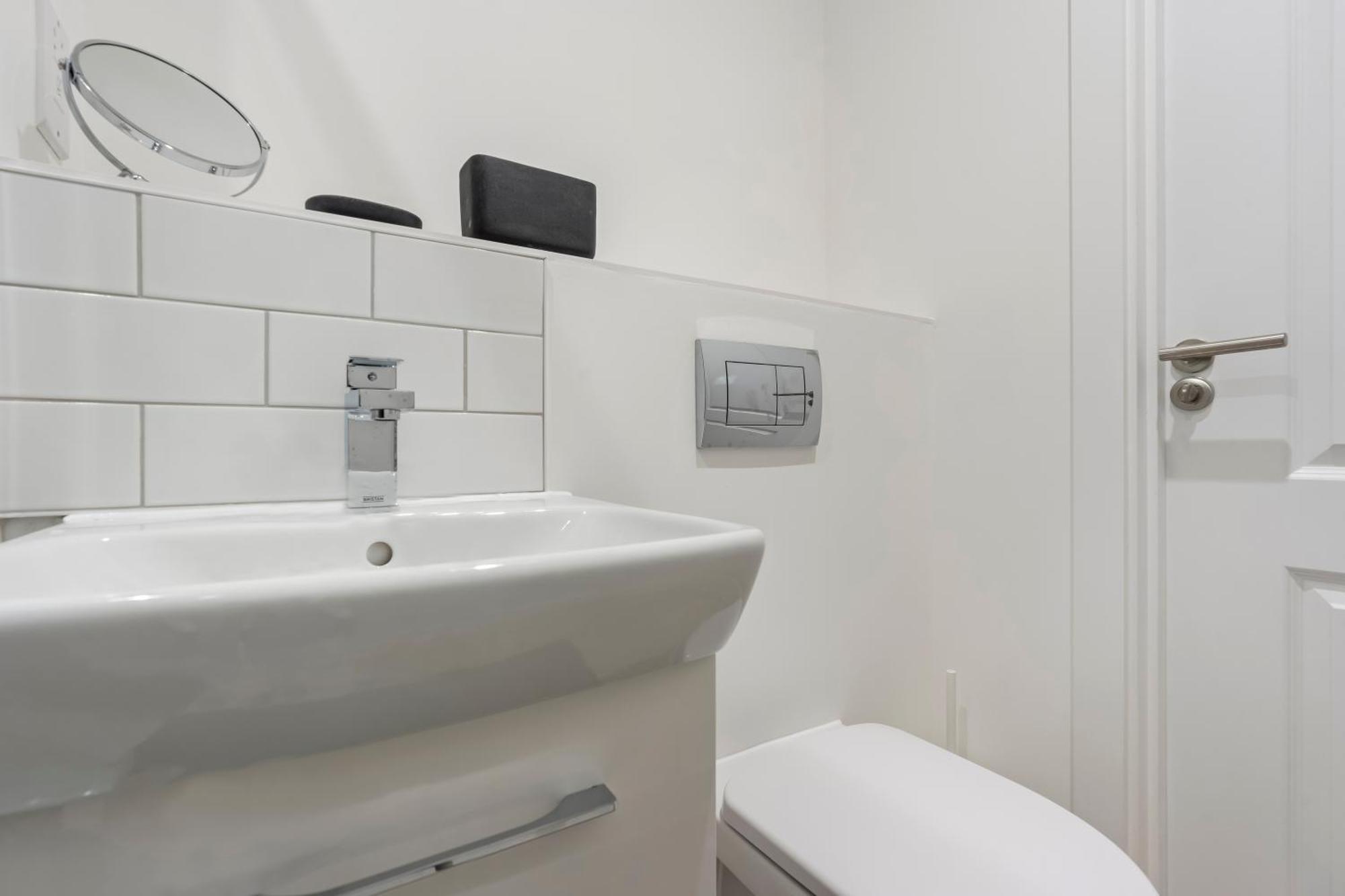 Evergreen Haven - Central 2Br - Free Parking W High Speed Wifi Birmingham Buitenkant foto
